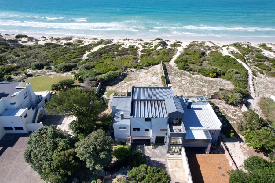 3 Bedroom Property for Sale in Struisbaai Western Cape